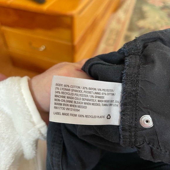 Universal Threads black jeans Sz 18 Womans - Picture 6 of 6